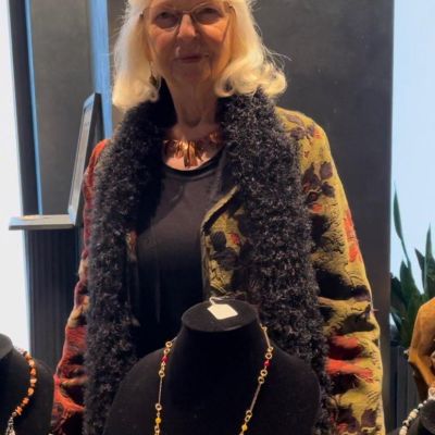  Joyce Zipperer in Jewelry